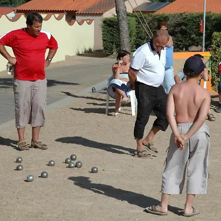 营地 乐普依特斯鲁查斯露营酒店 莱萨布勒-多洛讷